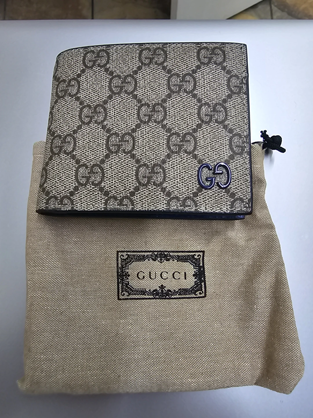 Gucci GG Supreme Bifold Wallet - photo 4