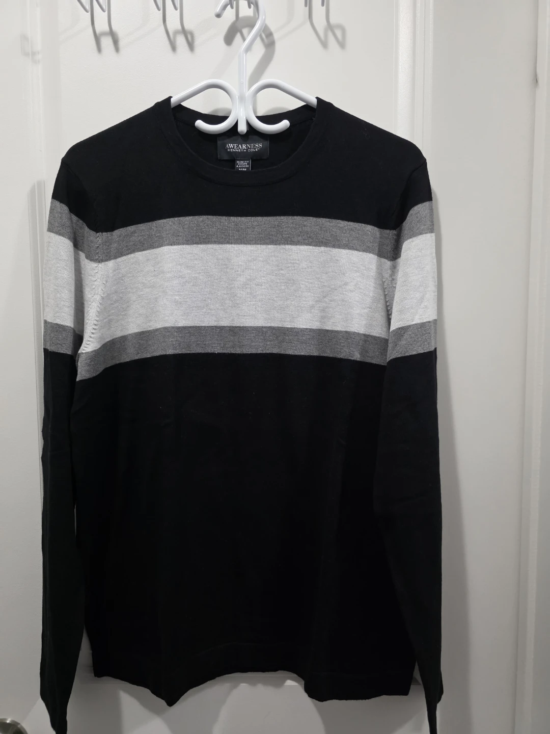 Awearness Kenneth Cole