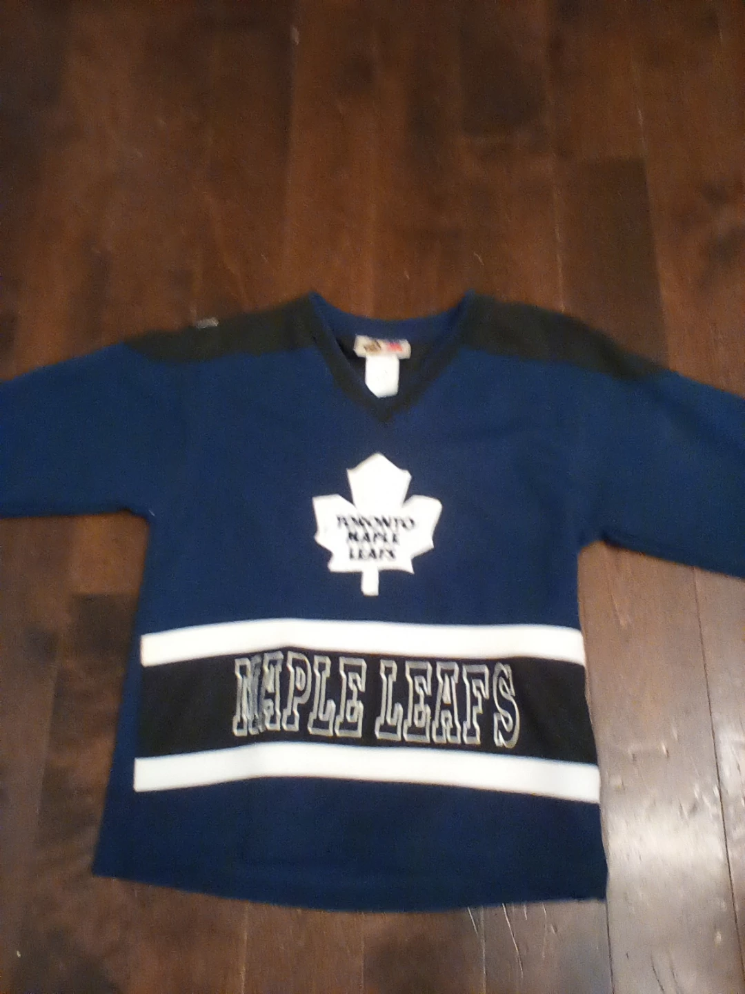 Toronto Maple Leafs Hockey Jersey - photo 2
