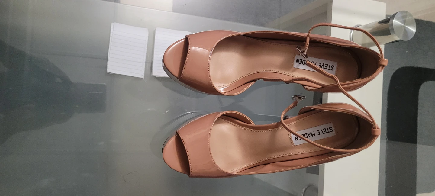 Steve Madden Nude Patent Heels - photo 3
