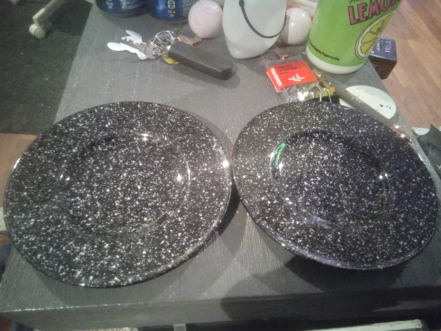 2 Mikasa Ultrastone Black CU701 Plates