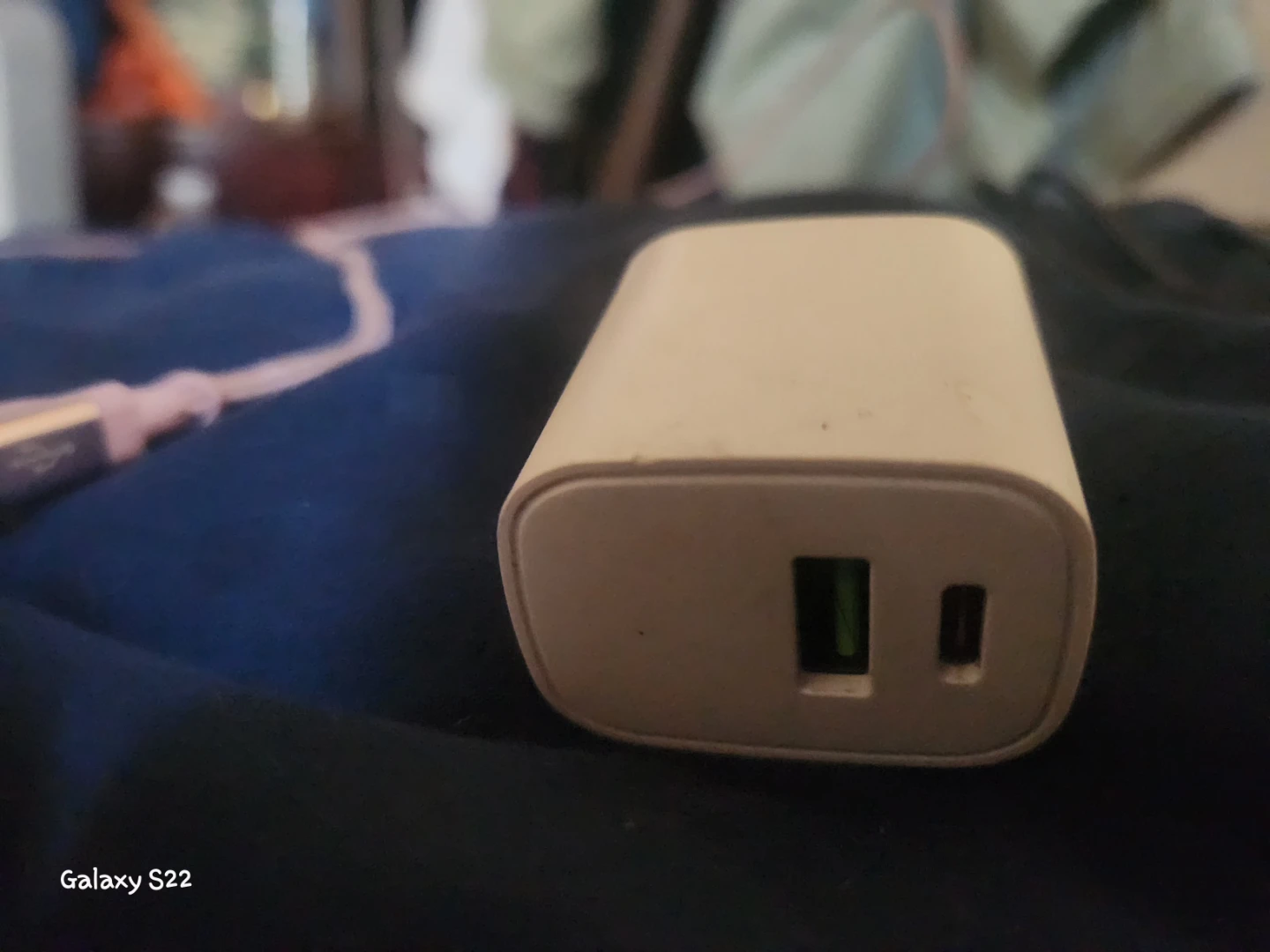 Wireless Charging Pad with Power Adapter - photo 4