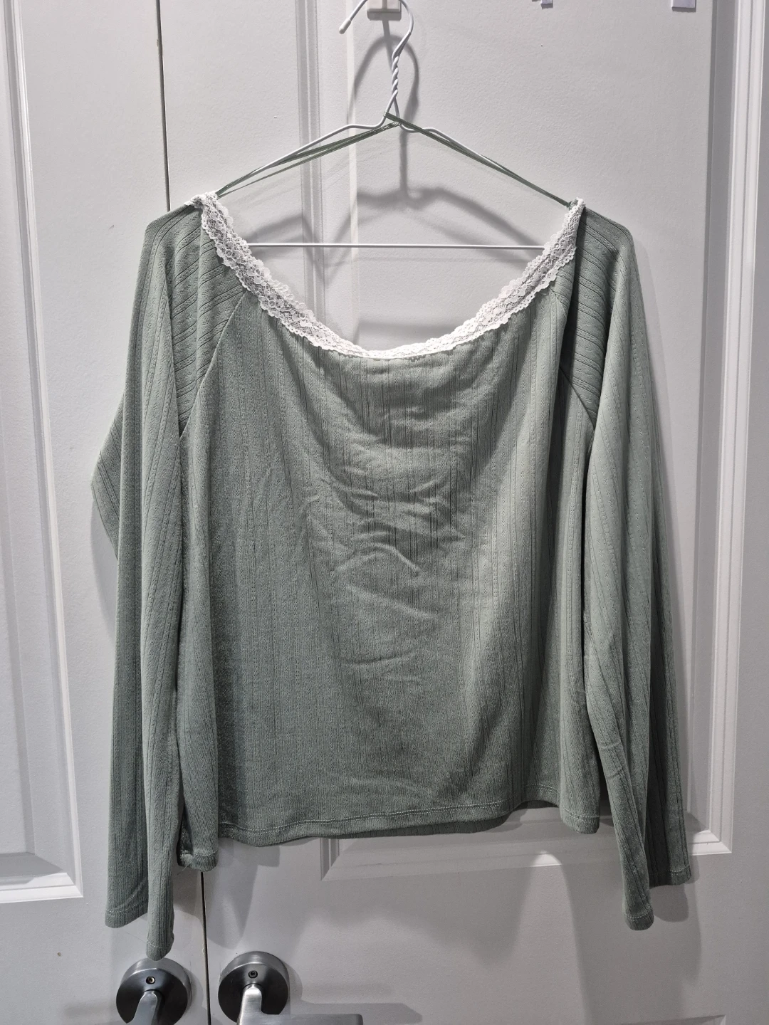 Aeropostale Sage Green Lace Trim Top XL - photo 2