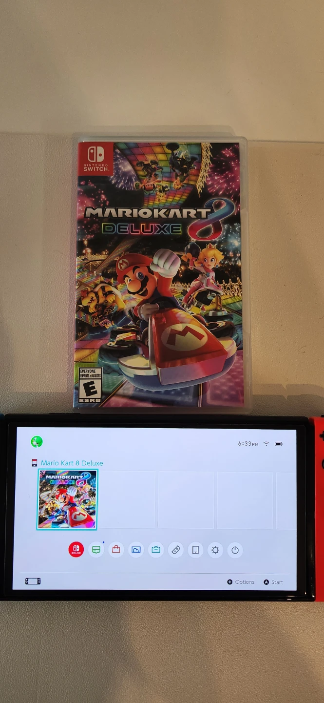 Mario Kart 8 Deluxe for Nintendo Switch - photo 4
