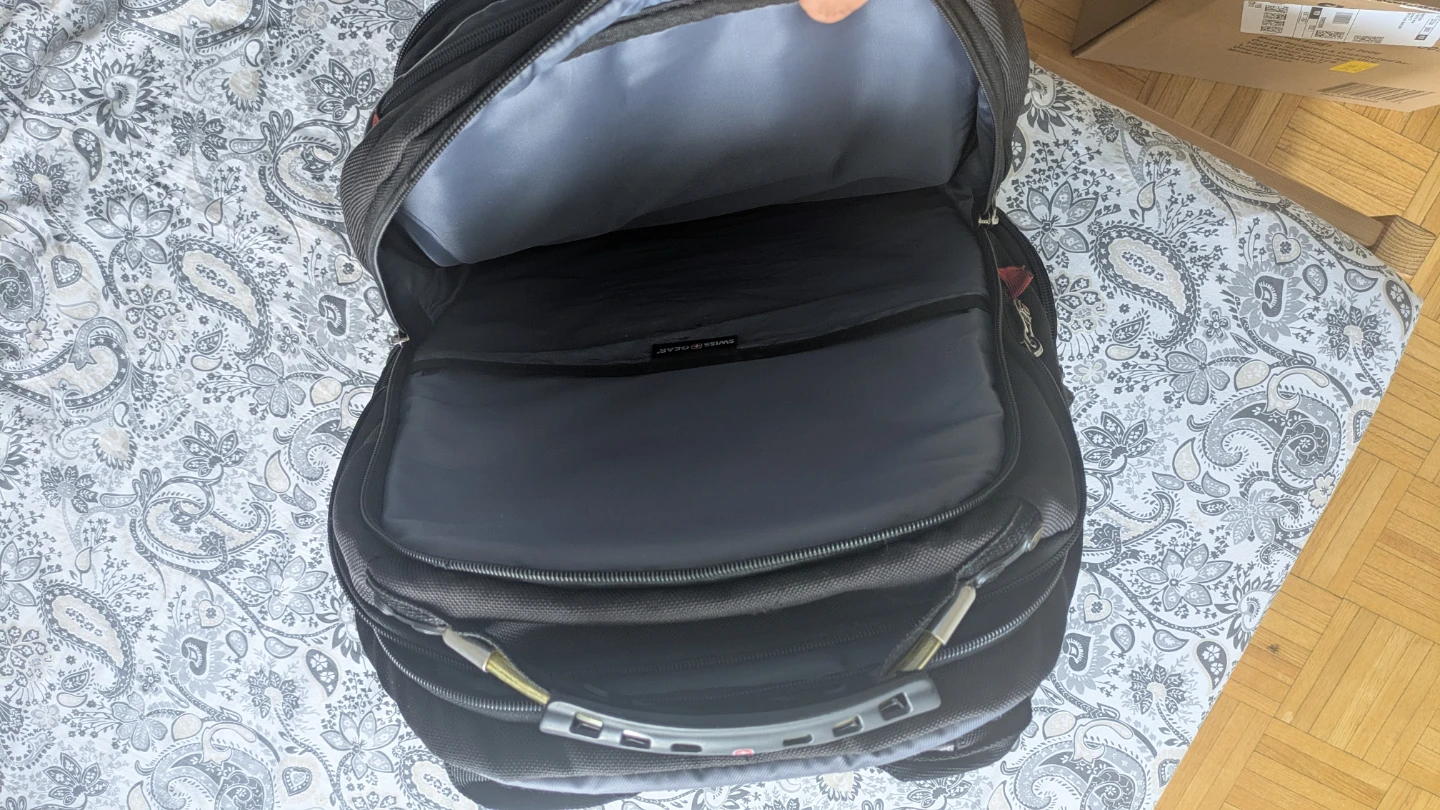 Swiss Gear Laptop Backpack - photo 4