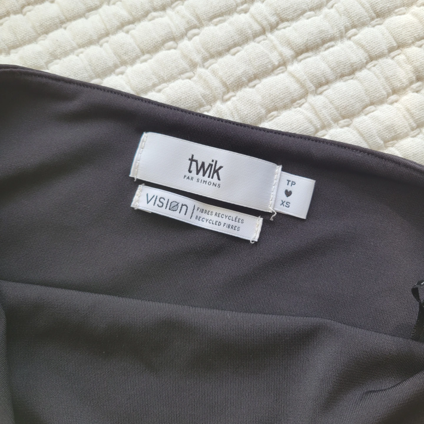 BNWT halter top - photo 4