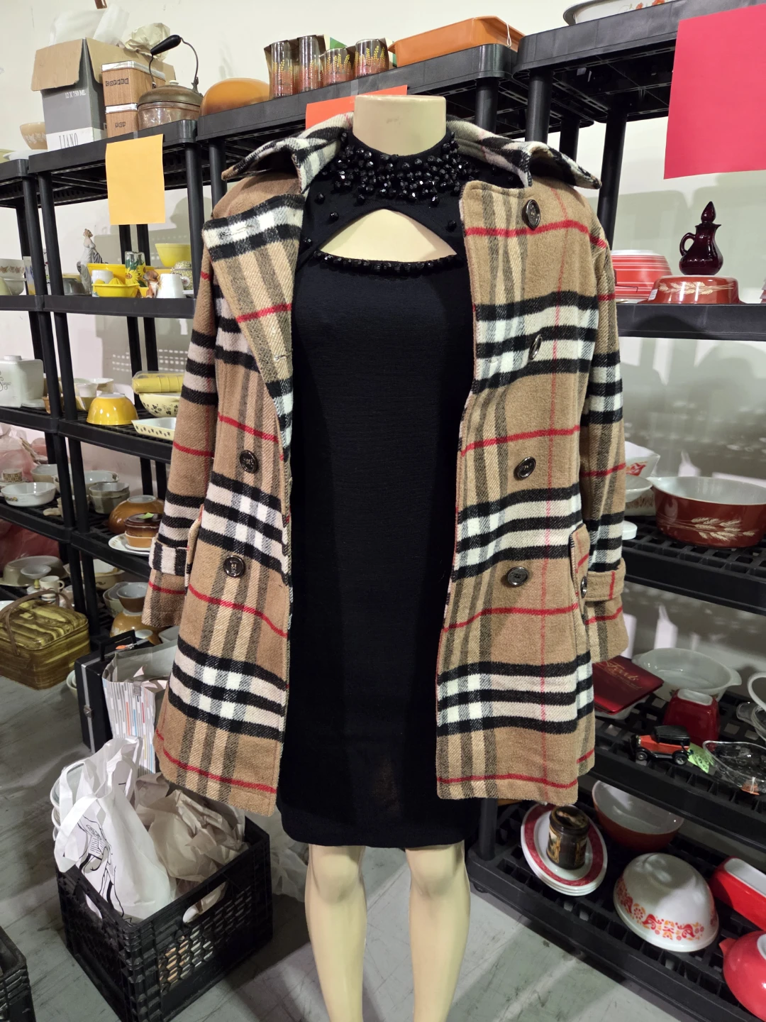 Women's Plaid Trench Coat with Belt - photo 2