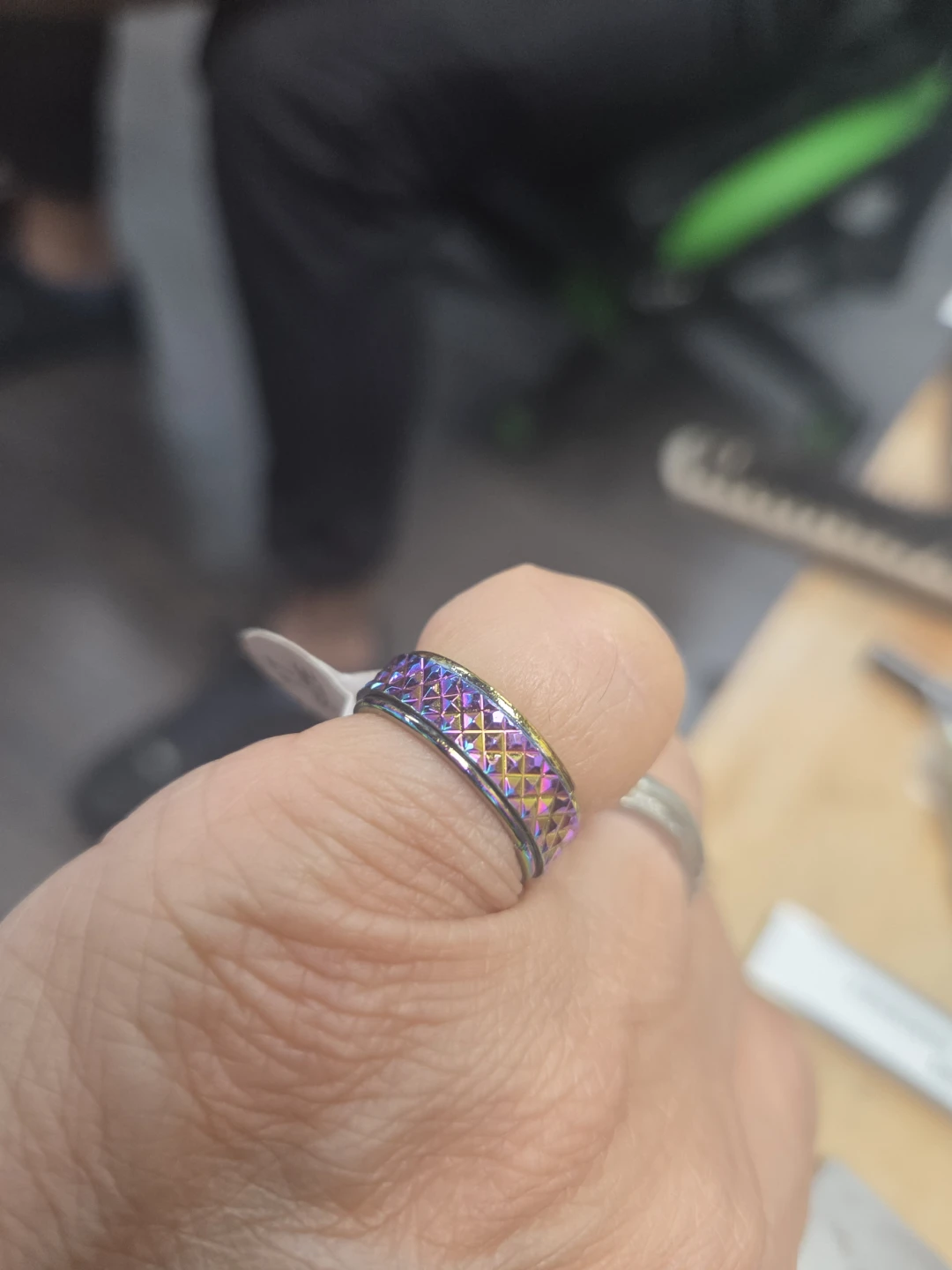 Iridescent Spinner Ring - photo 3