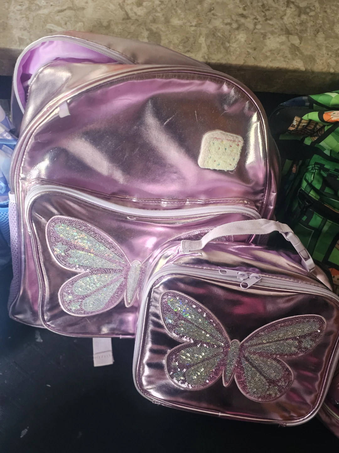 Assortment of kids backpacks and lunch bags - photo 3