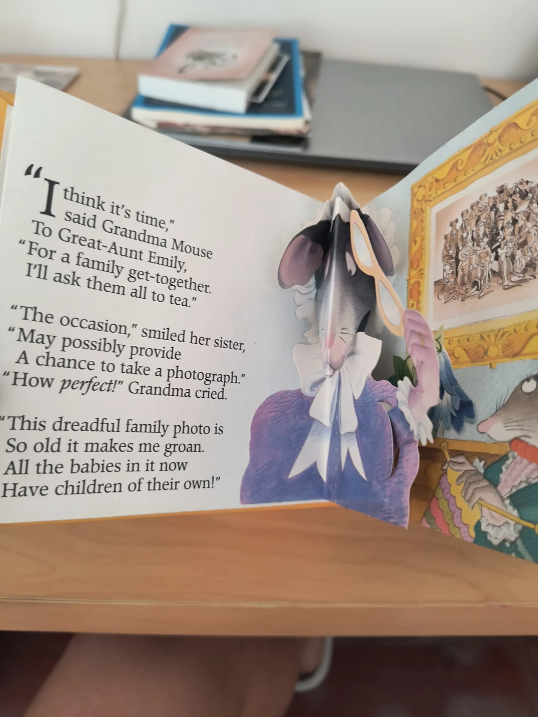 Say Cheese! by David Pelham Pop-up Book - photo 5