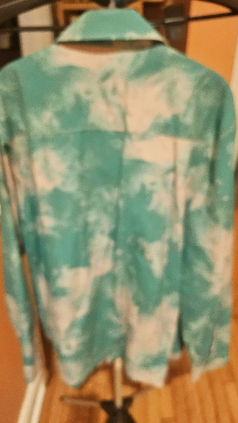 BP. Tie-Dye Long Sleeve Shirt - photo 4