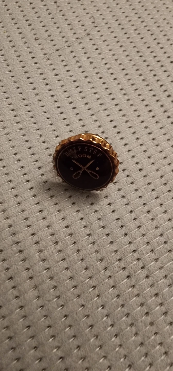 Half Step Room Lapel Pin🏈