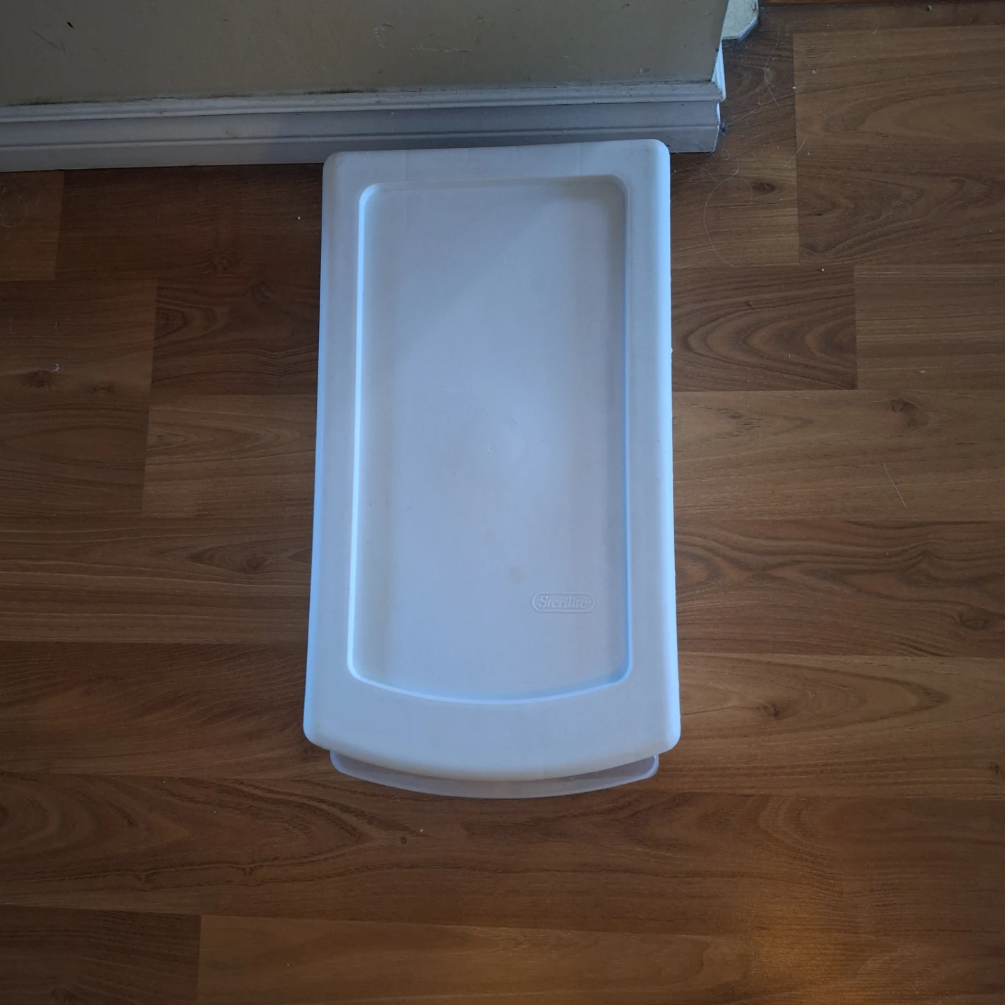 Sterilite  7.6L Storage Bin - photo 4