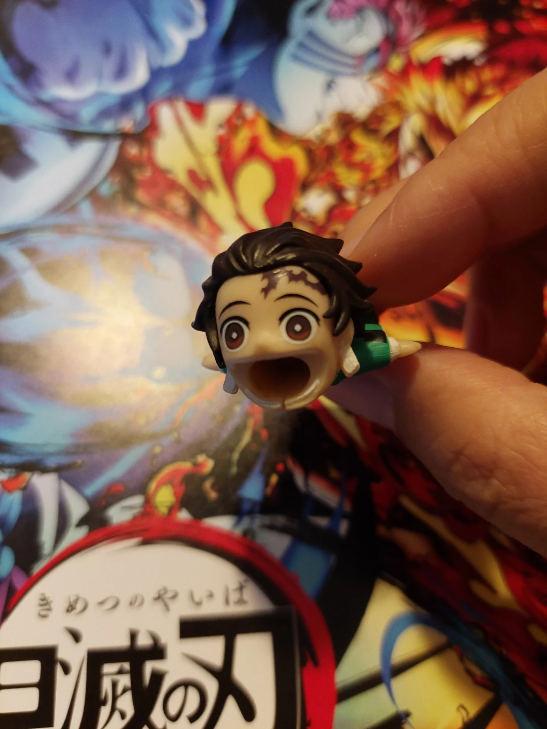 🏈 Demon Slayer - Kinda freaky Cable Protector, Tanjiro