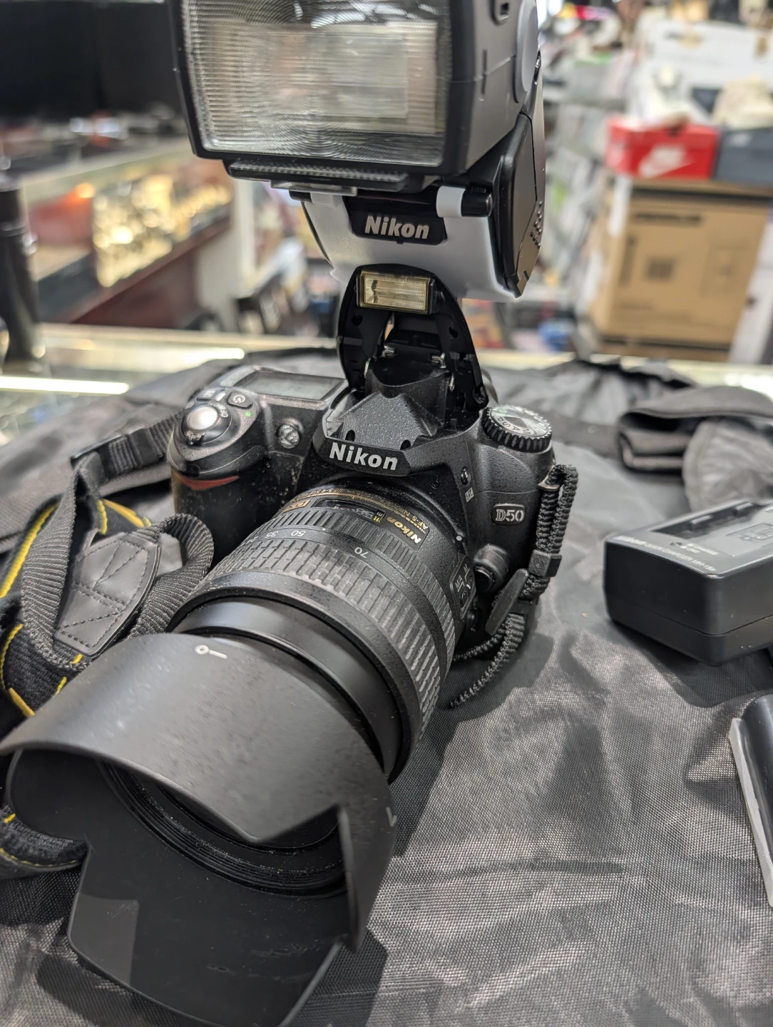 Nikon D50 DSLR Camera - photo 2