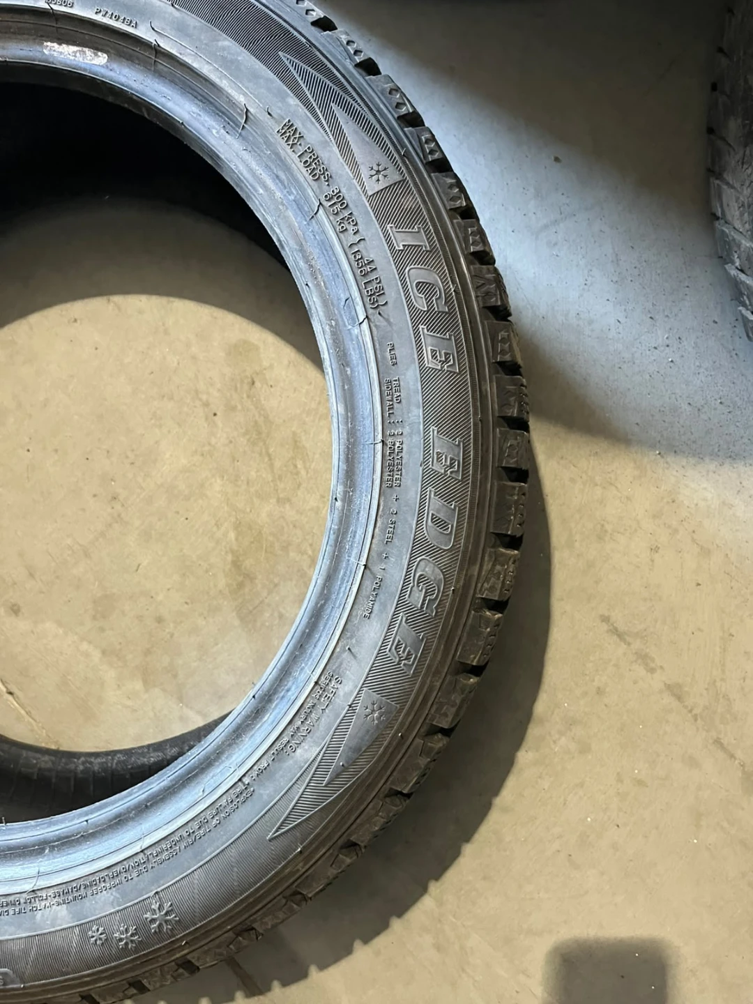 Sumitomo Ice Edge 215/50R17 - photo 5