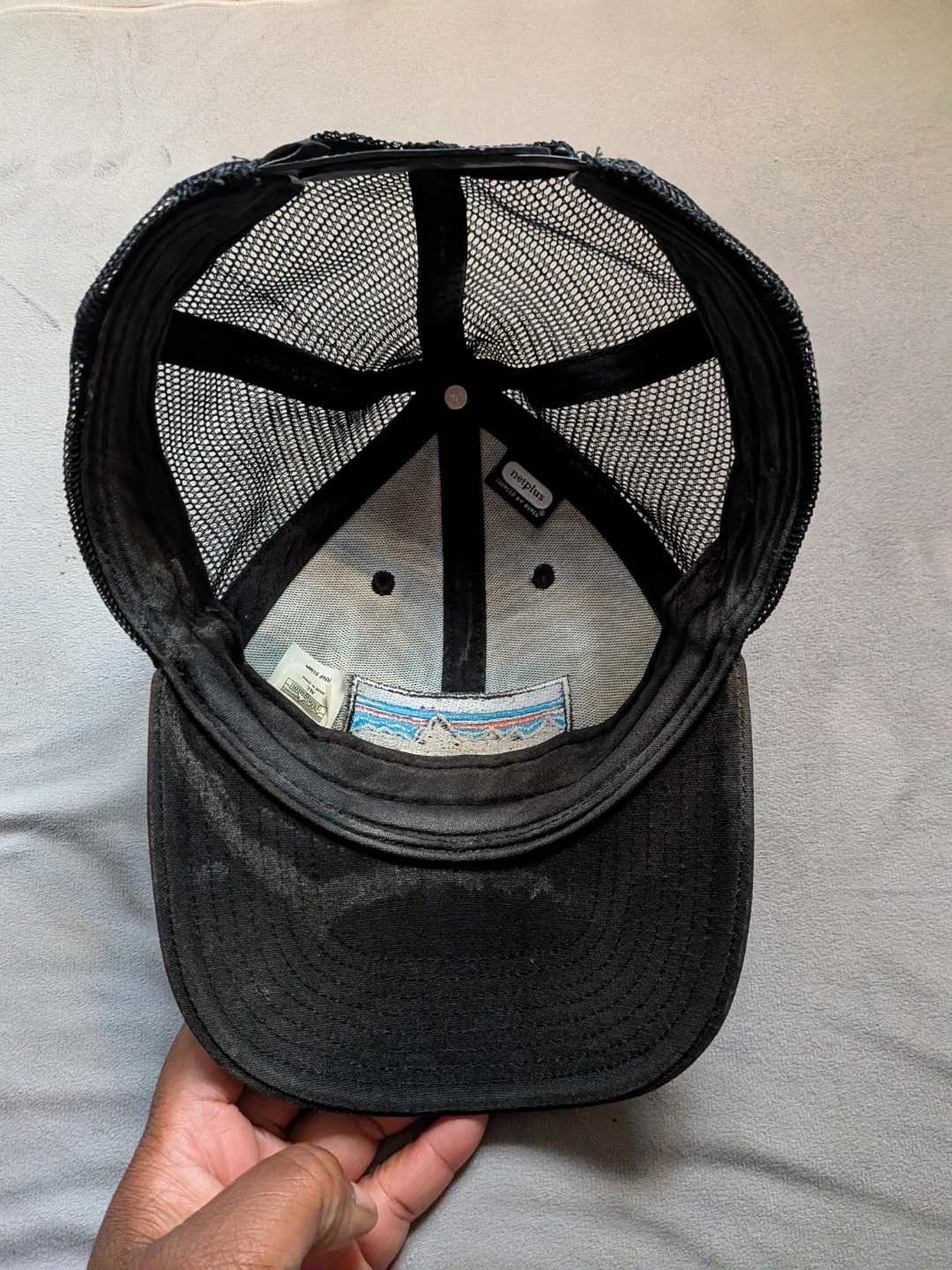 Patagonia P-6 Logo LoPro Trucker Hat - photo 2