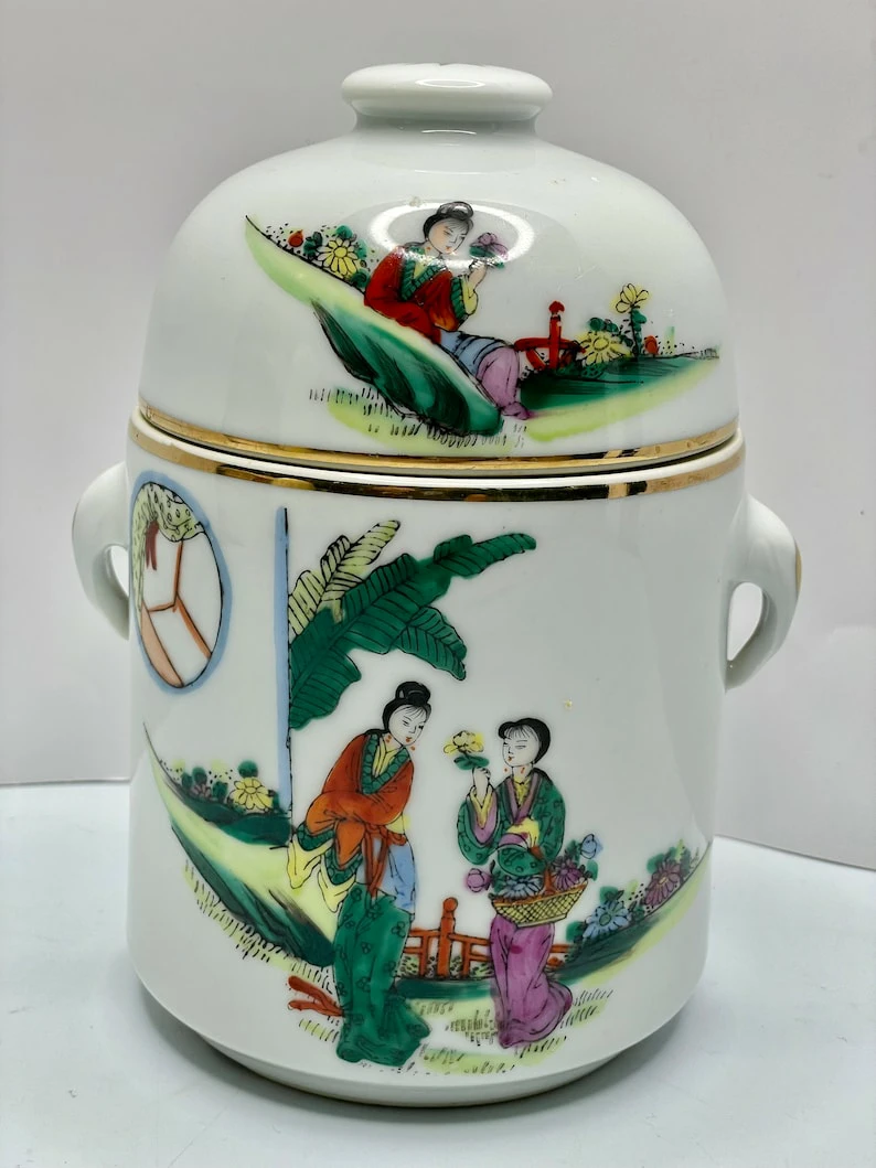 Vintage Chinese Porcelain Lidded Jar