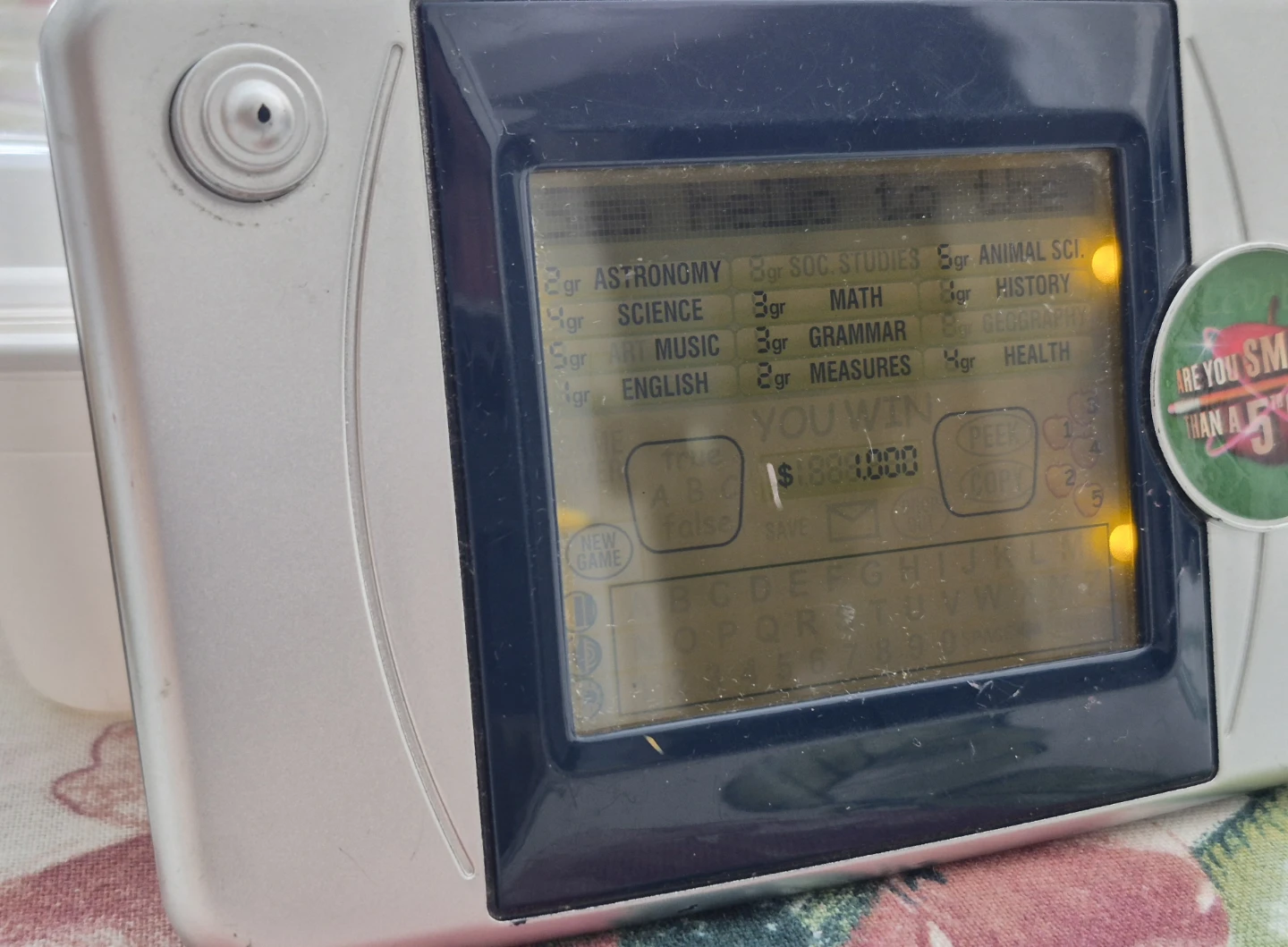 Are You Smarter Than a 5th Grader Handheld Game - photo 3