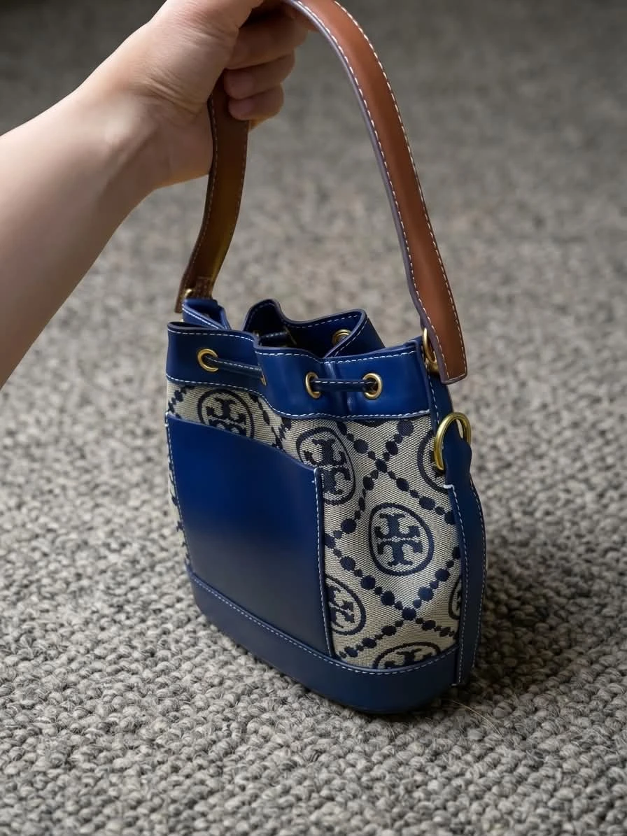 TB Bucket Bag - photo 3