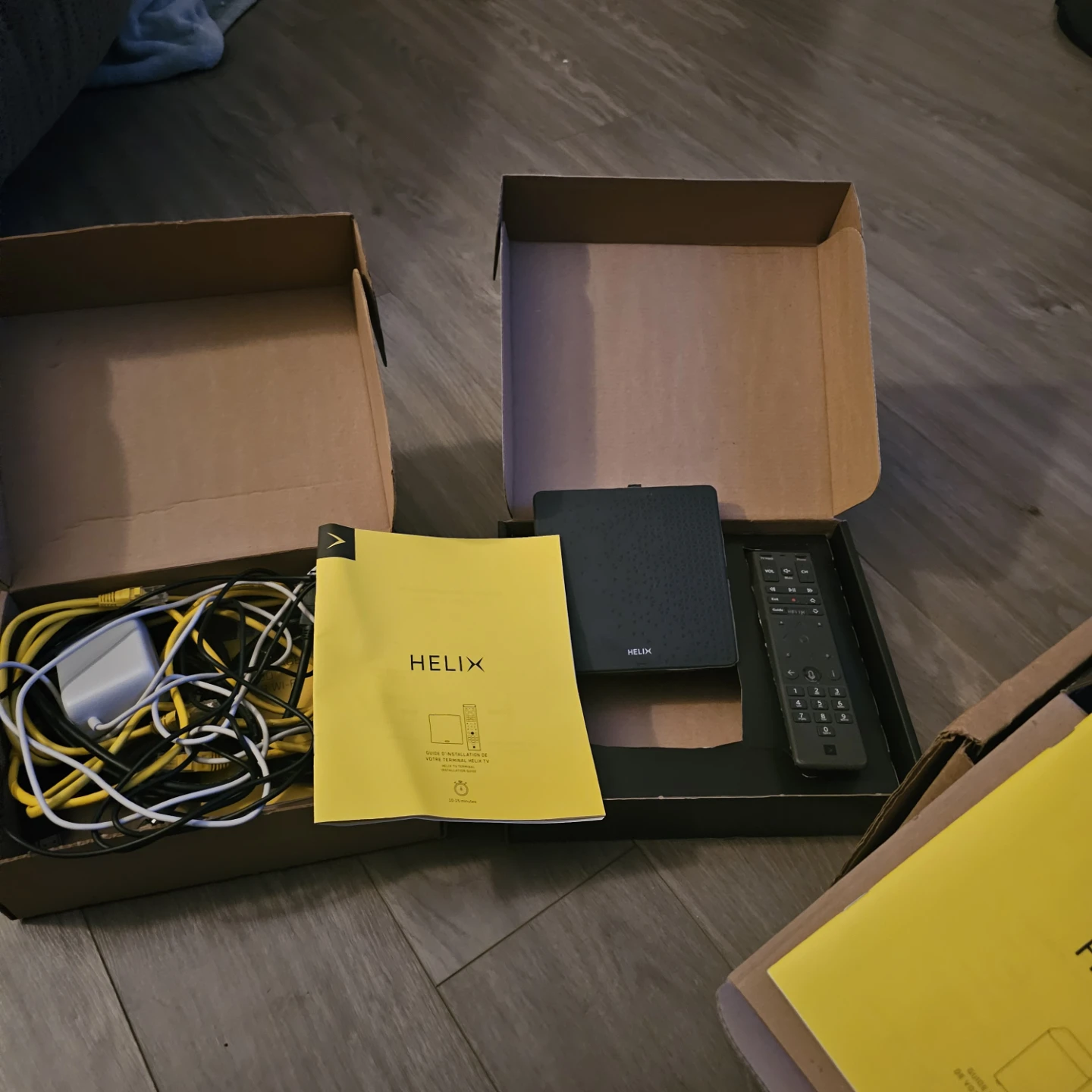 Videotron Helix Wi-Fi Gateway and TV Terminal Set - photo 2
