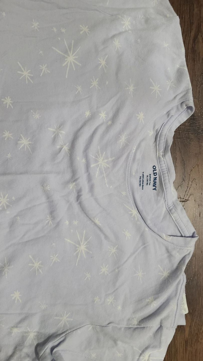 Old Navy Softest Tee Light Blue Star Print🏈