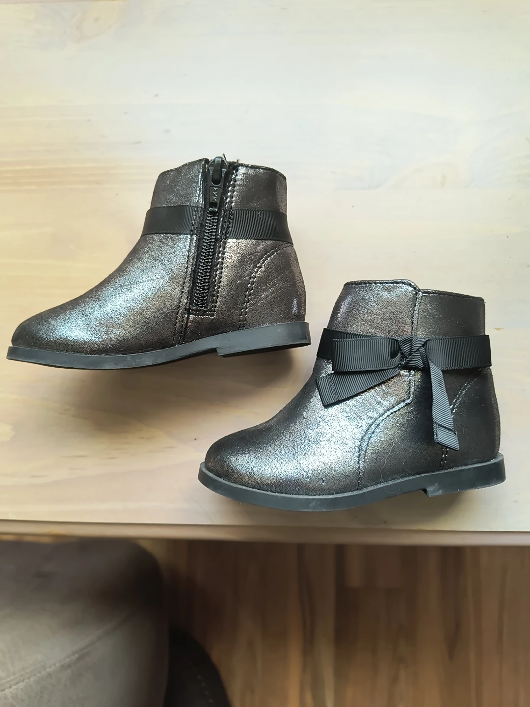 Girls Metallic Ankle Boots Size 7