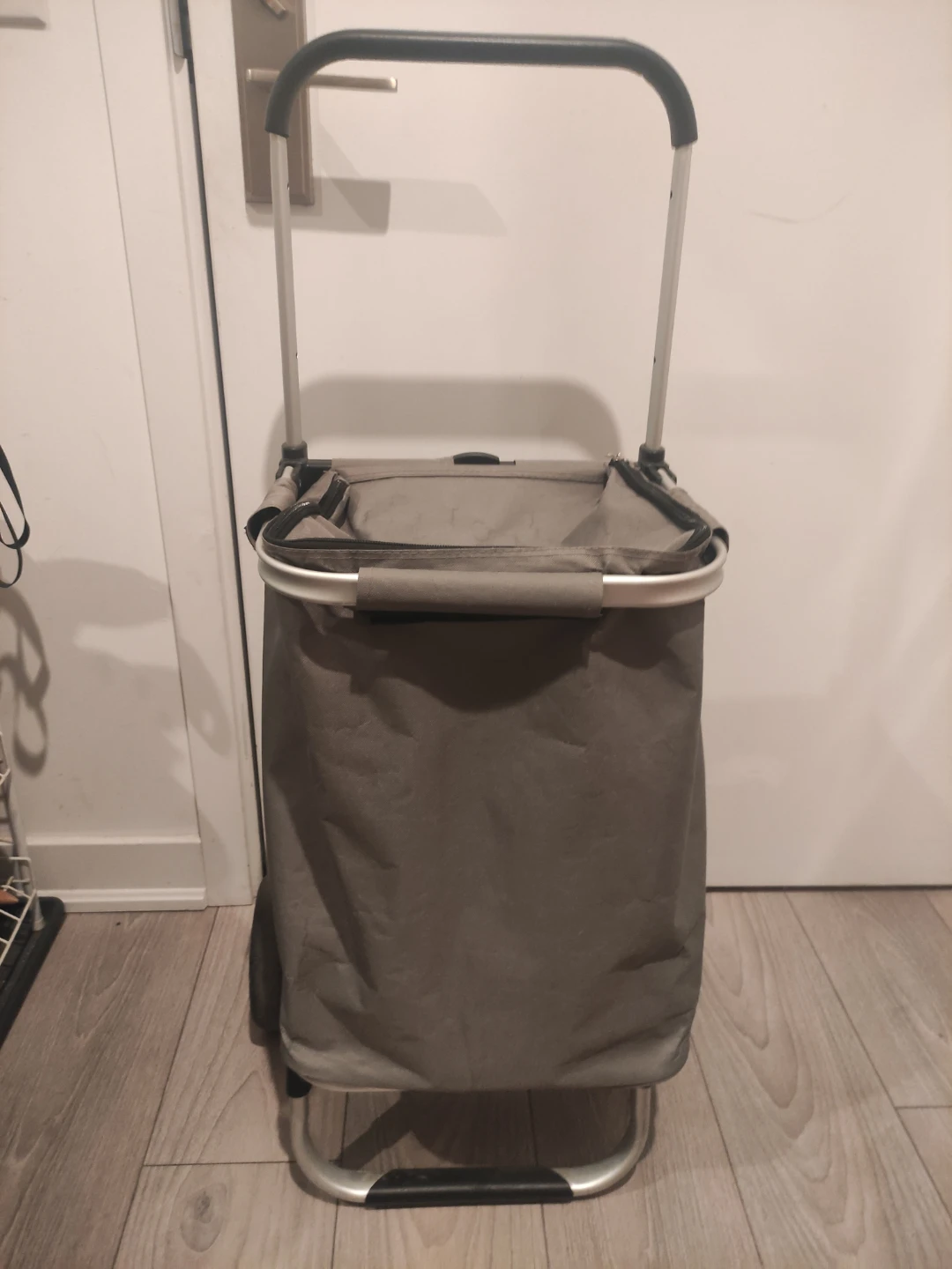 Collapsible Rolling Shopping Cart 🏈