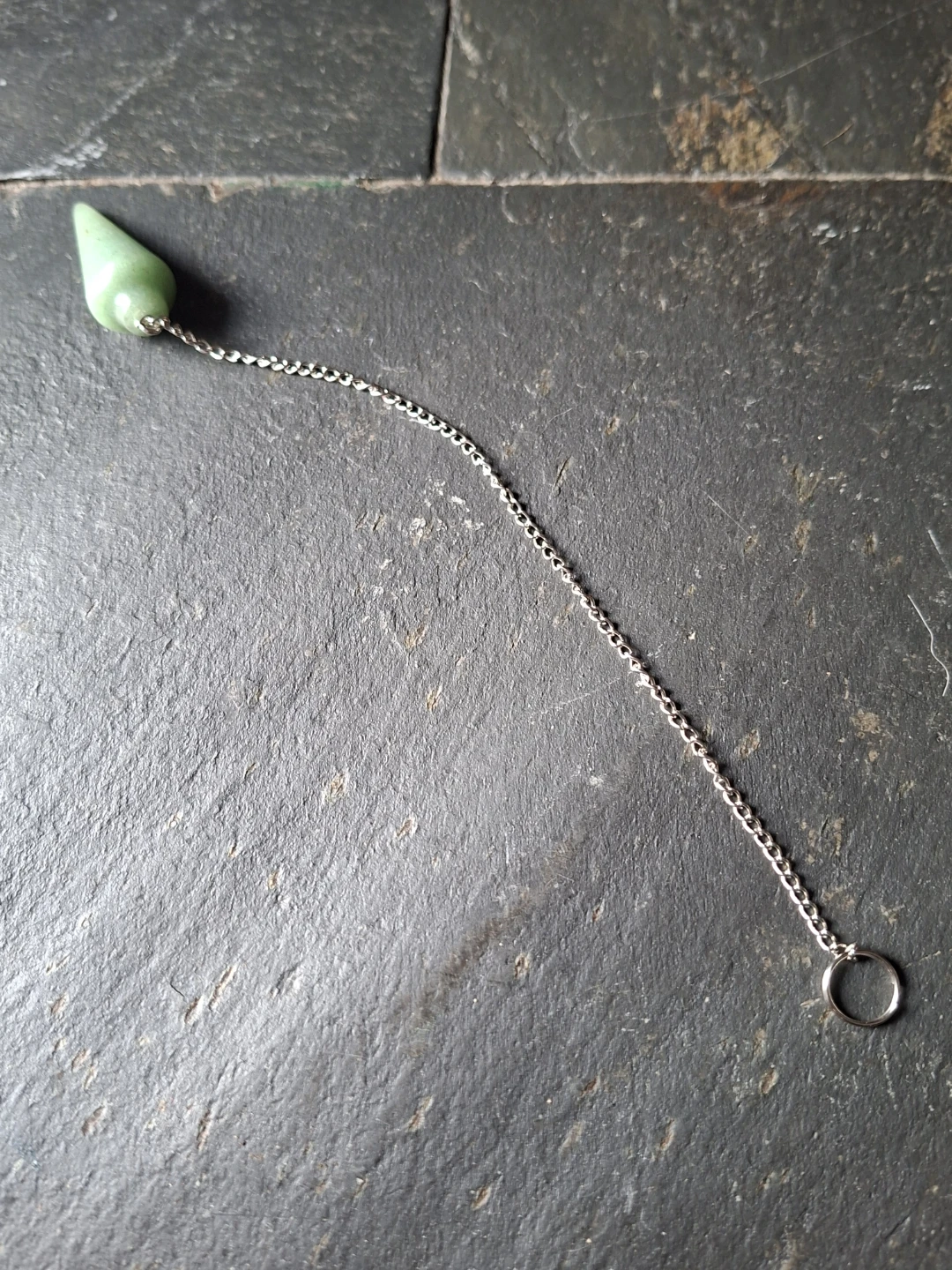 Green Crystal Dowsing Pendulum - photo 4
