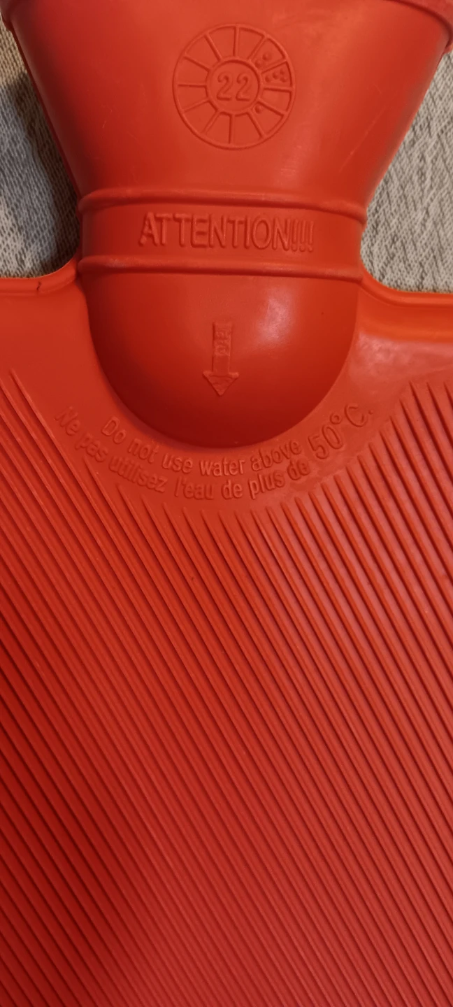 Natural Rubber Hot Water Bottle - photo 2