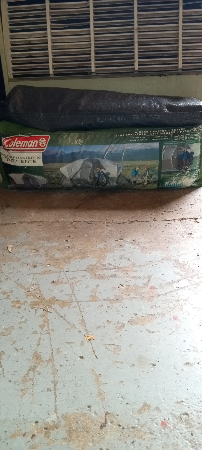 Coleman Weathermaster 10-Person Tent