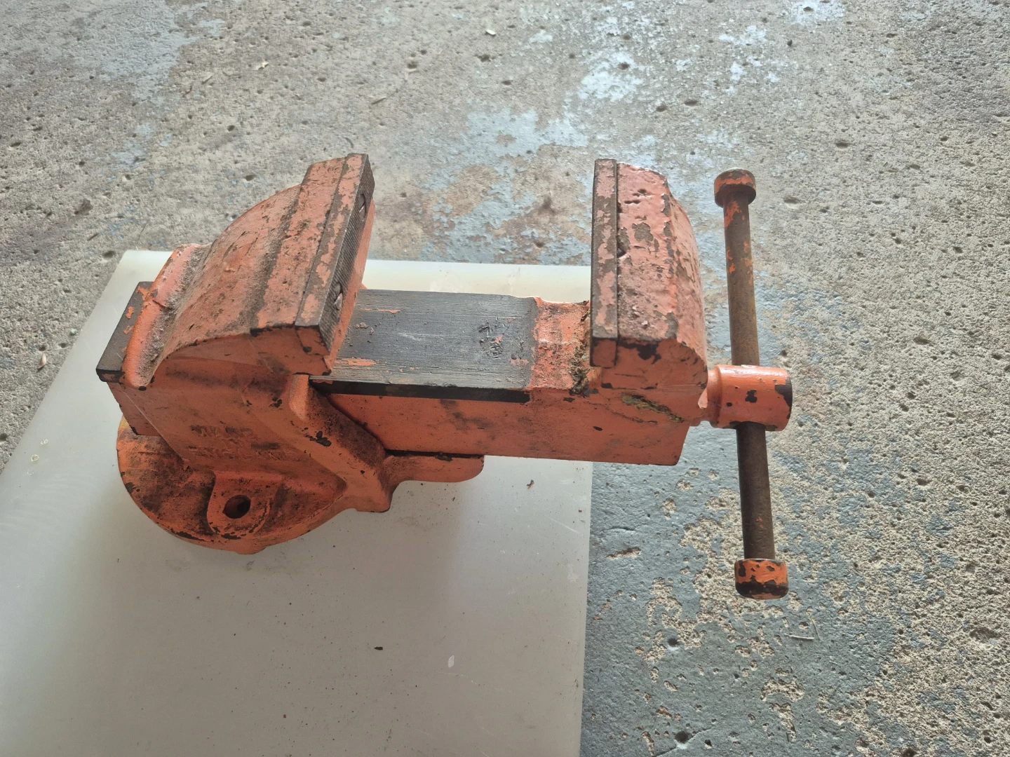 Bench Vise - photo 4