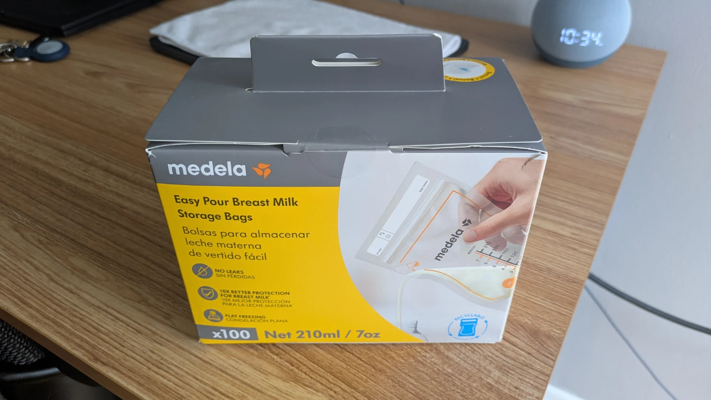 Medela Easy Pour Breast Milk Storage Bags 100 Count - photo 3