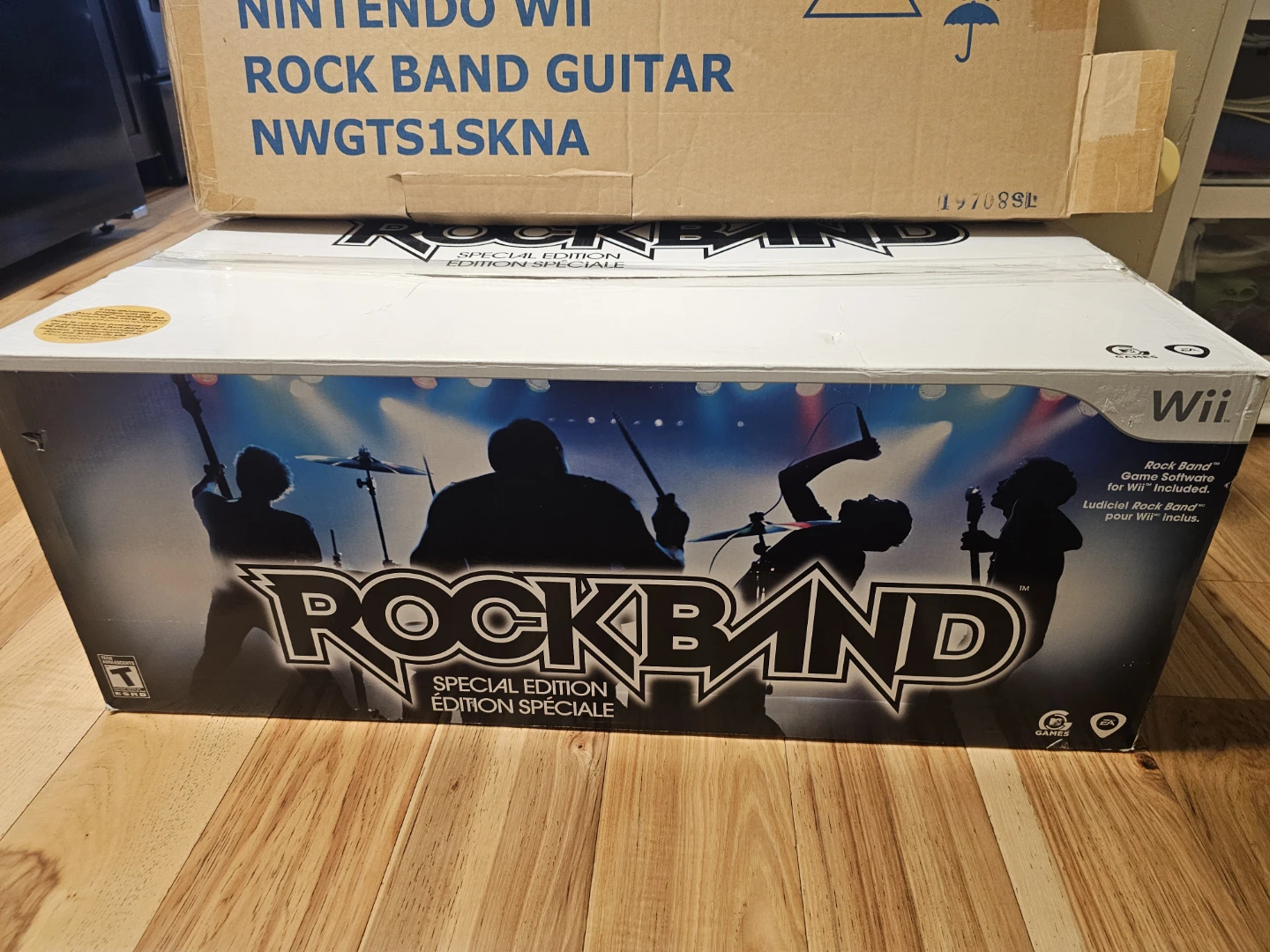 New Rock Band Special Edition for Nintendo Wii - photo 2