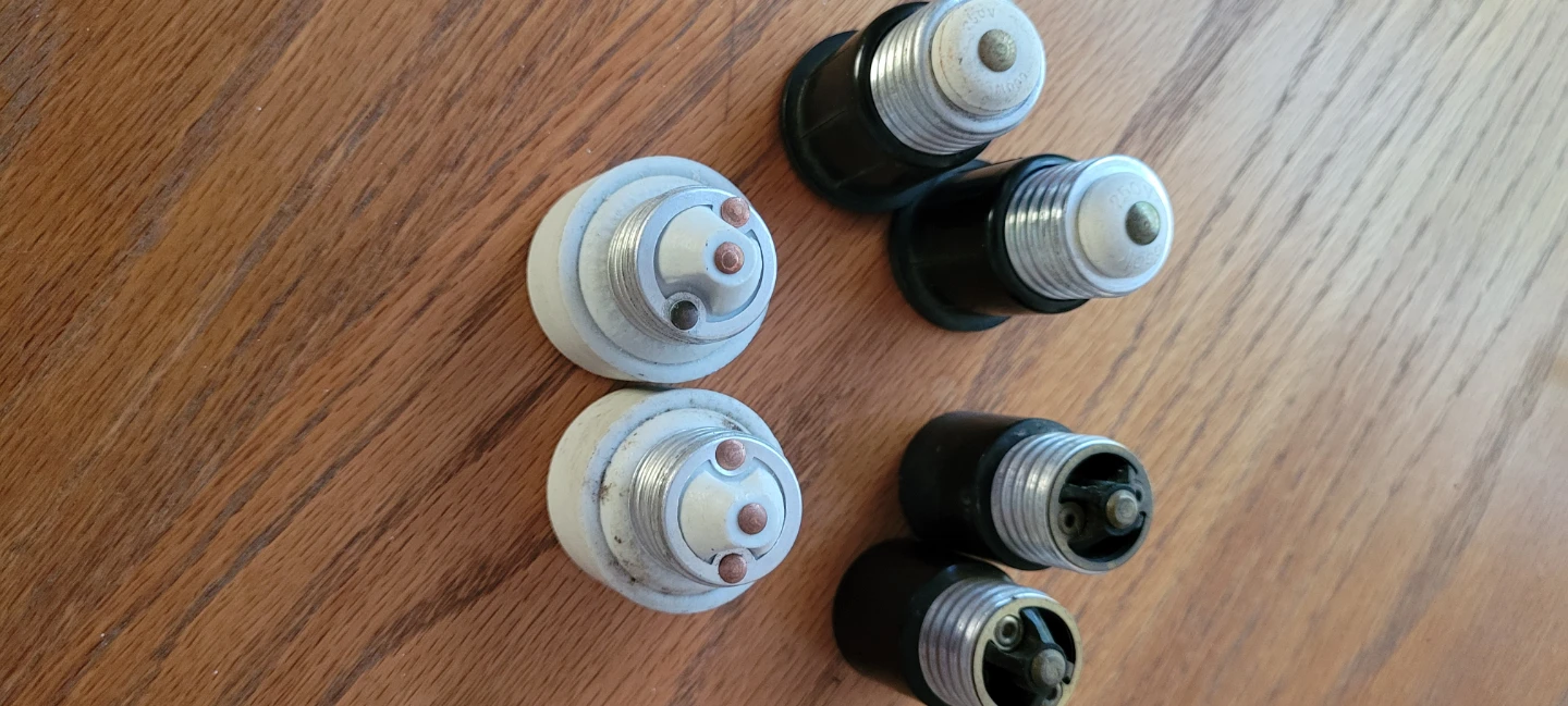 Medium Base Socket Extender bulb/lamp - photo 2