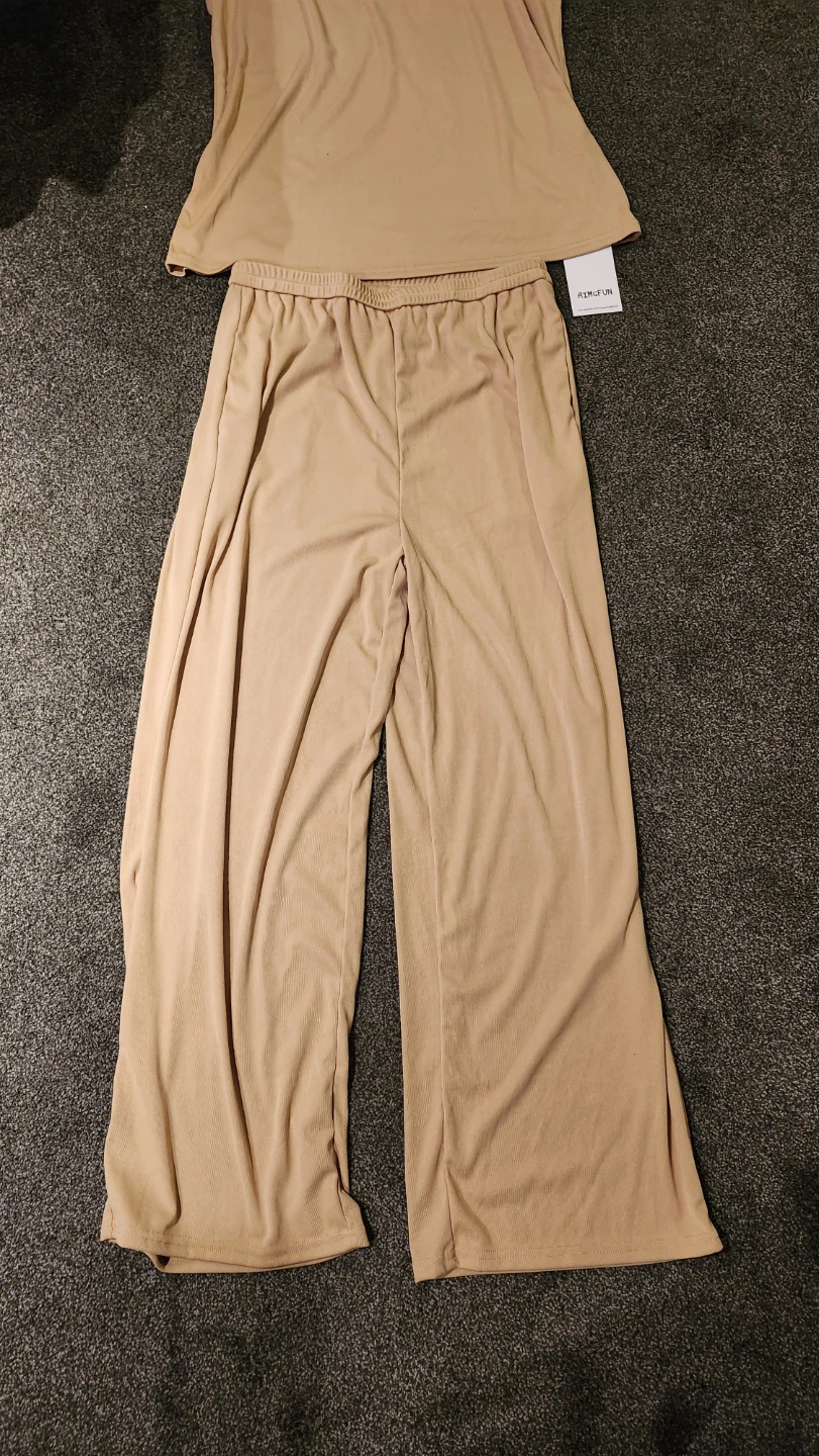 AIMGFUN Two-Piece Lounge Set Beige - photo 3