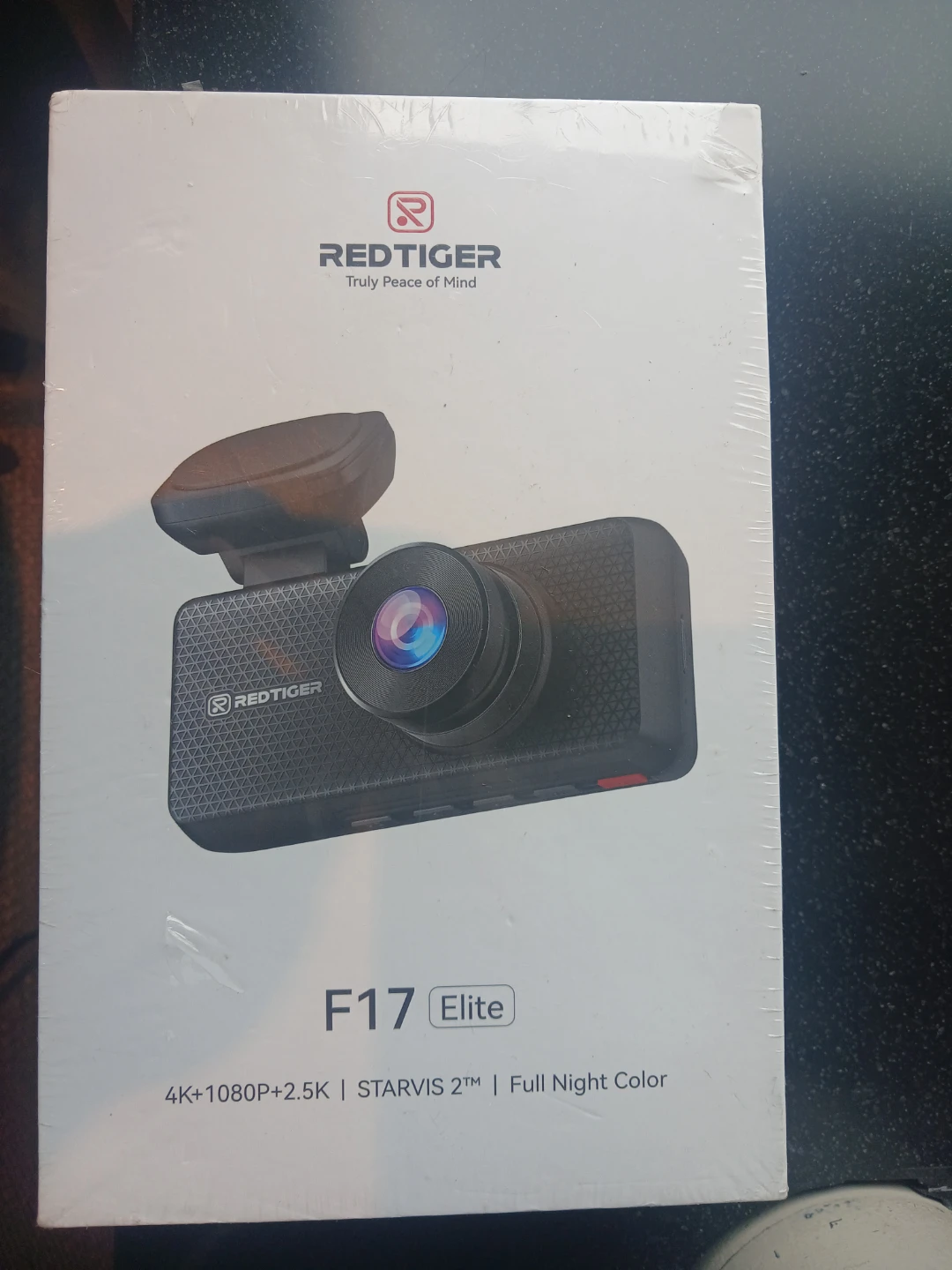 Dashcam top-notch still in box.