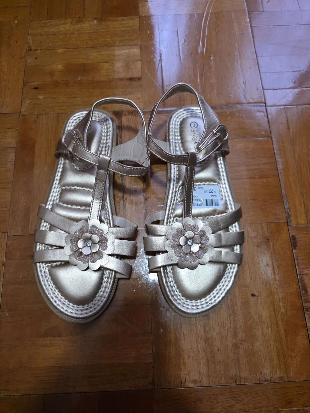 Gabby Marie Gold Flower Sandals Size 3 - photo 4