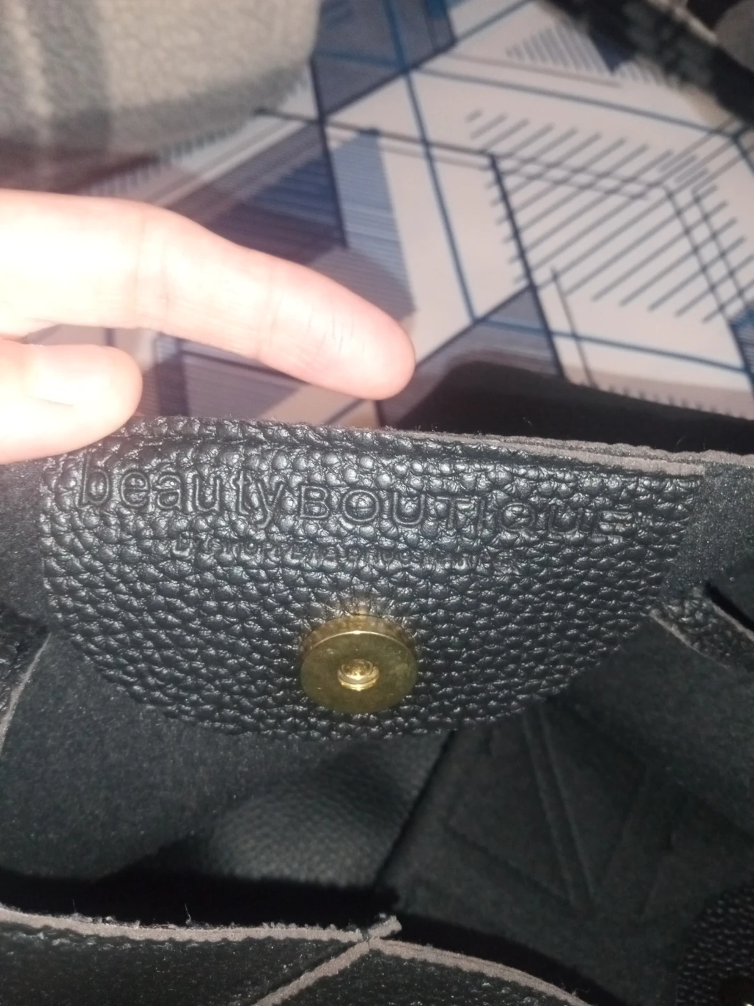 Black Beauty Boutique Bucket Bag - photo 2