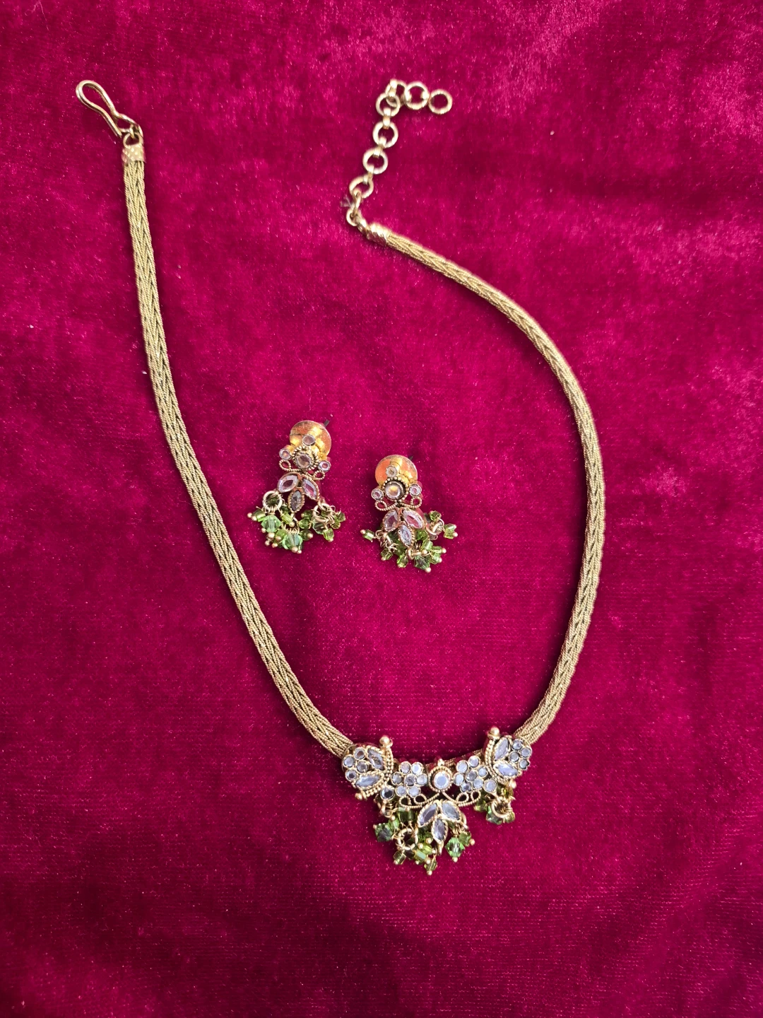 Gold-Tone Necklace and Earring Jewelry Set