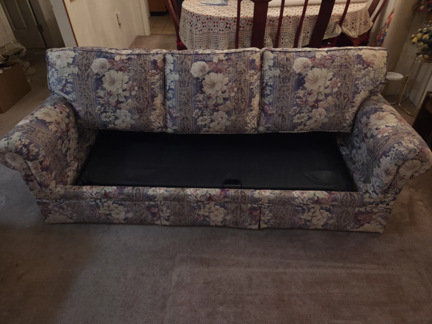 3 pce Floral pattern  sofa set with sofa bed - photo 4