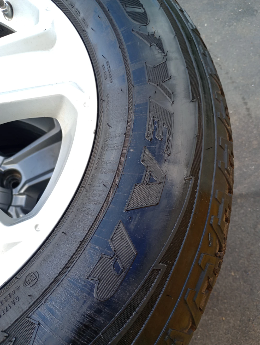 Goodyear Wrangler Fortitude HT Tires 275/65R18 - photo 2