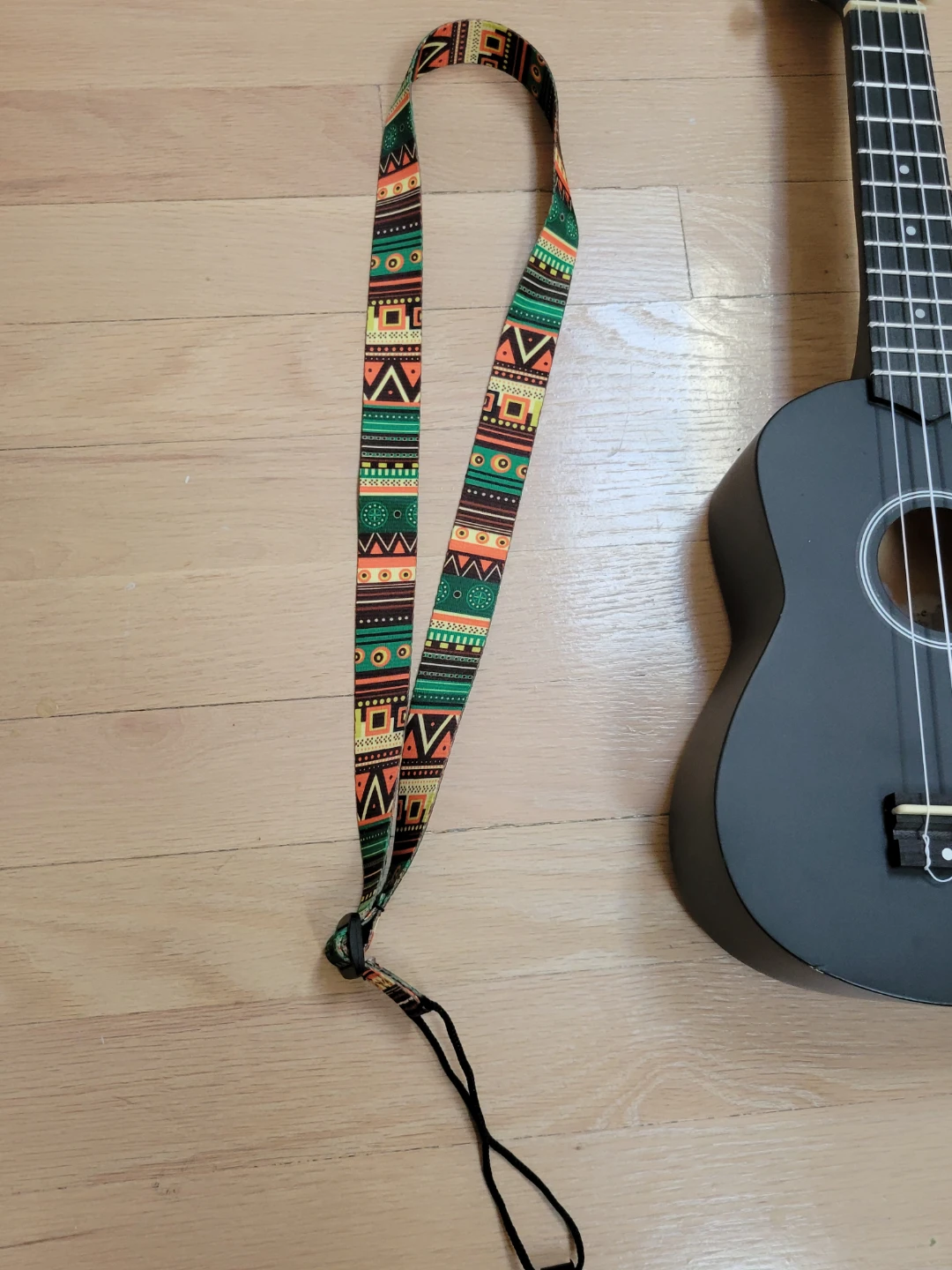 ECO Black Soprano Ukulele with Strap and Case - photo 3
