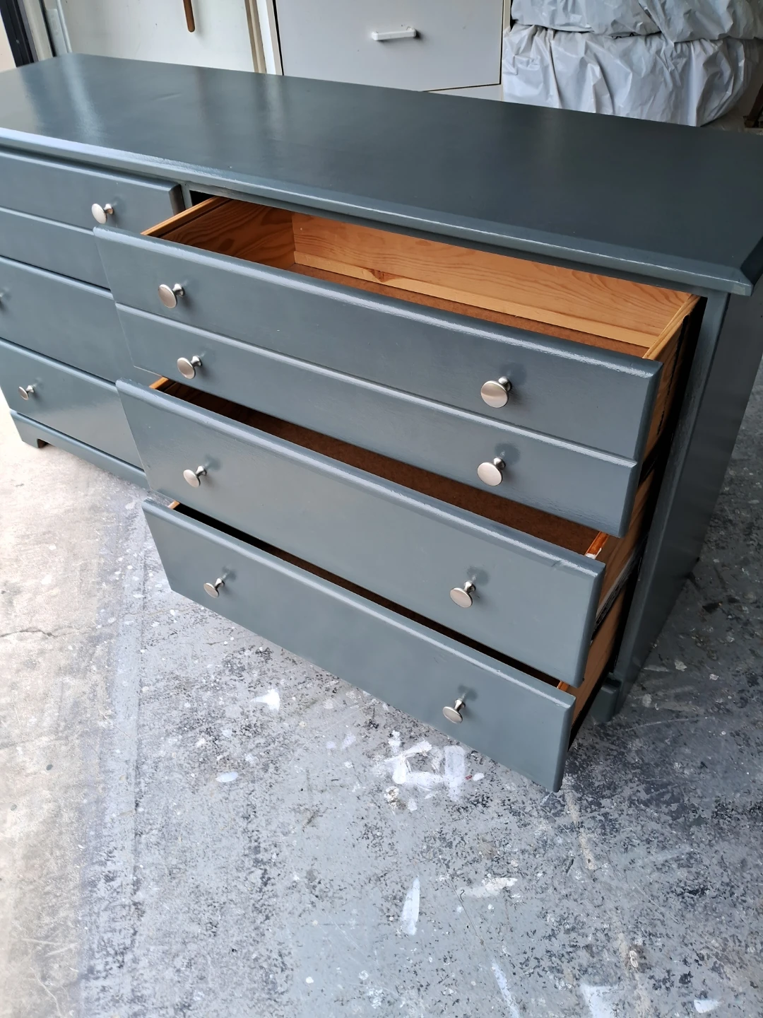 Dark grey wooden dresser - photo 4