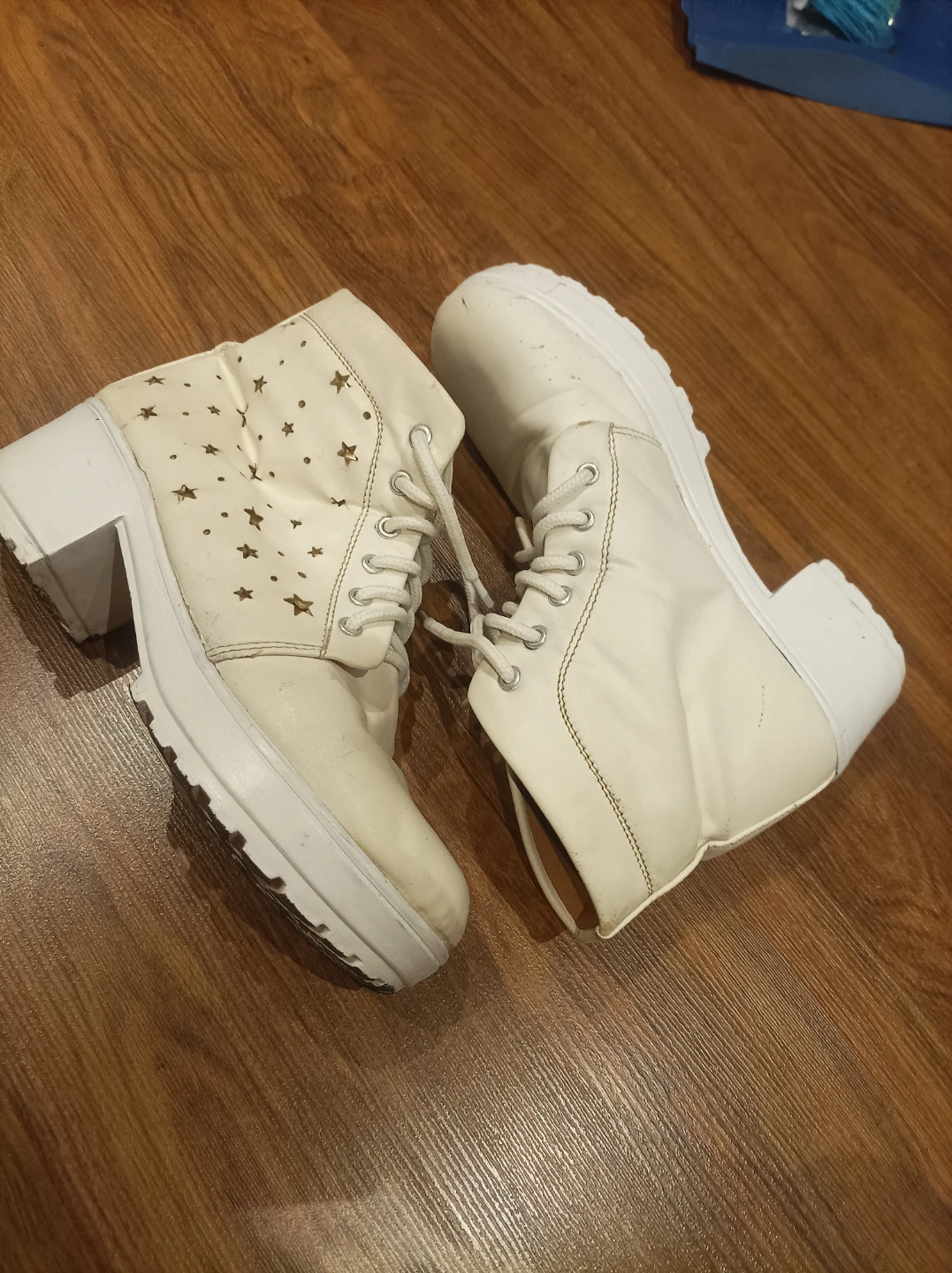 White Star Pattern Lace-Up Ankle Boots - photo 2
