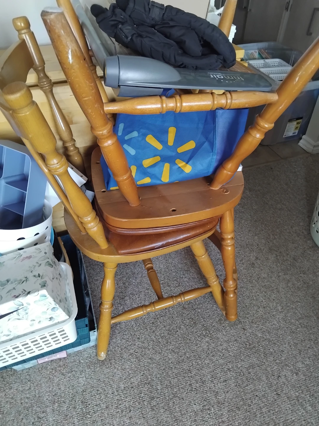 Gateleg kitchen table and two chairs - photo 2
