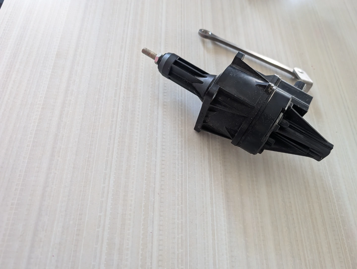 Turbo Charger Wastegate Actuator with Bracket - photo 5