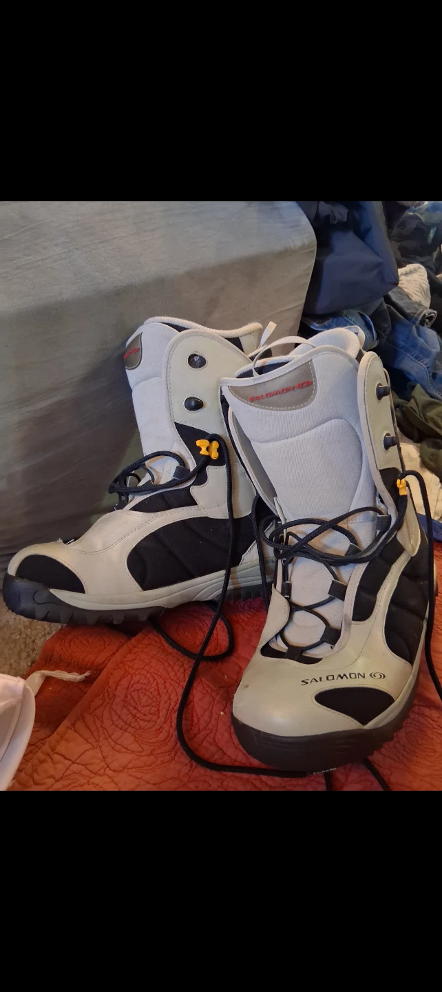 Salomon Snowboard Boots - photo 2