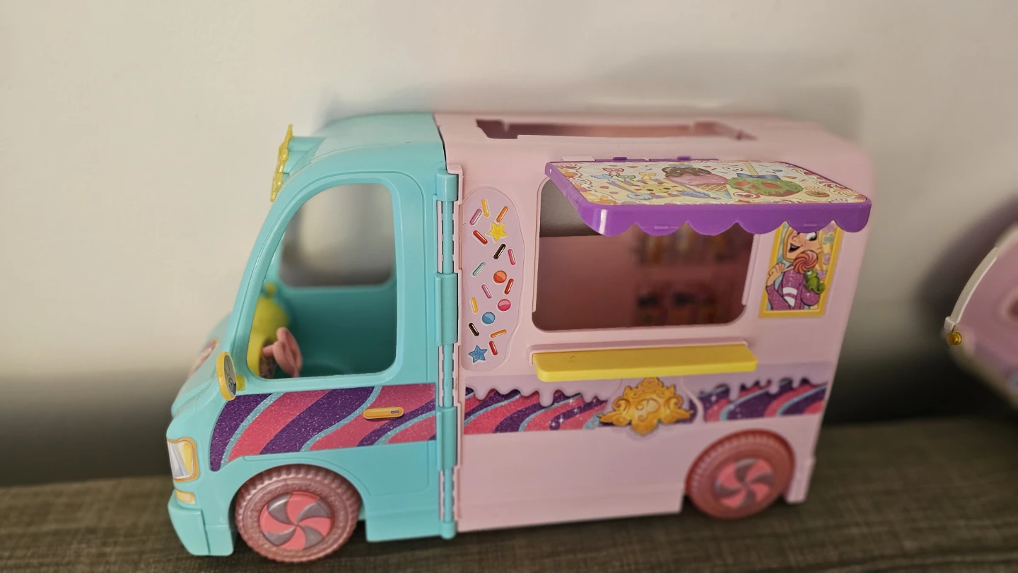 Disney Princess Ice Cream Truck