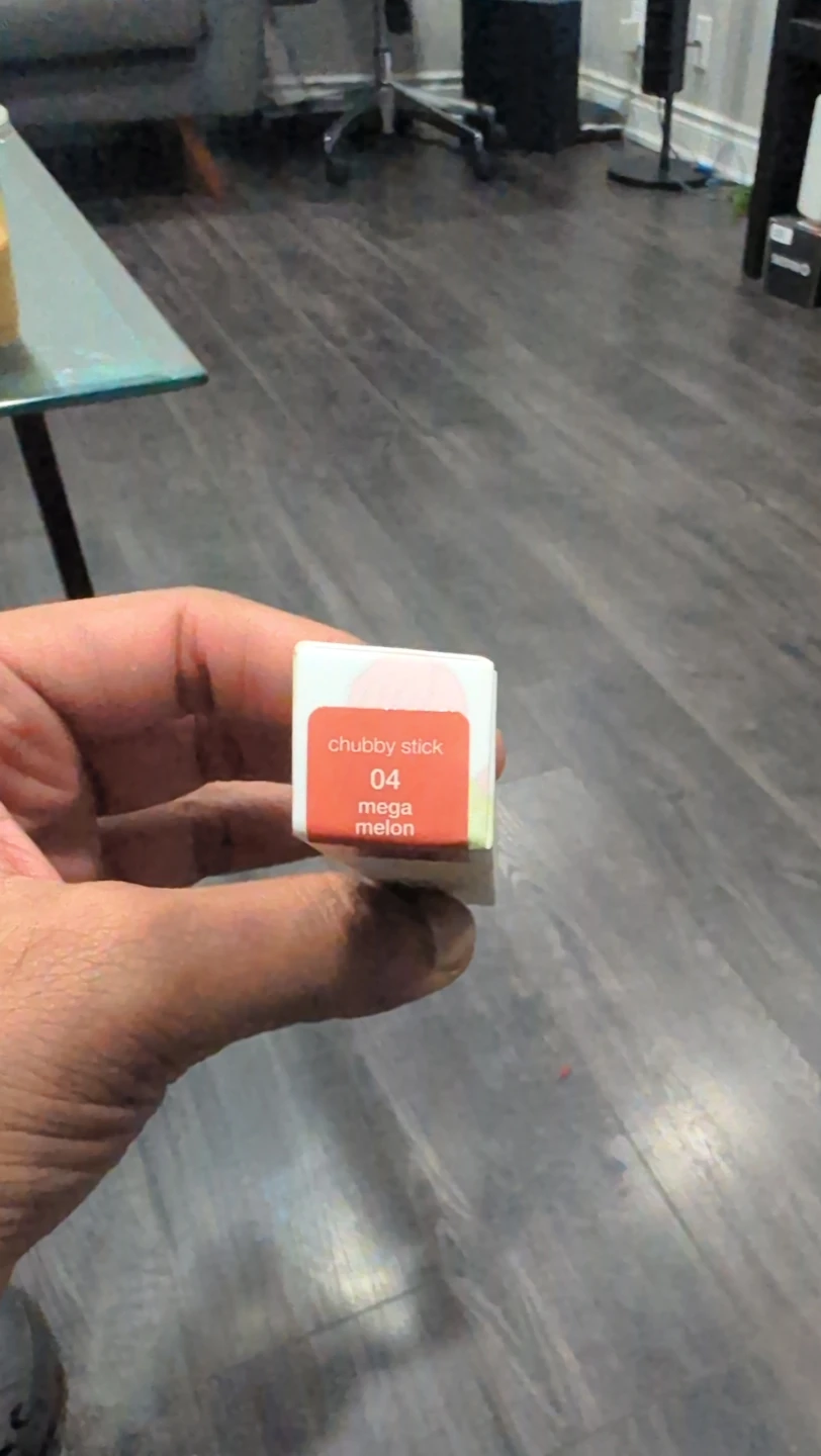 Clinique Chubby Stick Moisturizing Lip Colour Balm - Mega Melon - photo 2